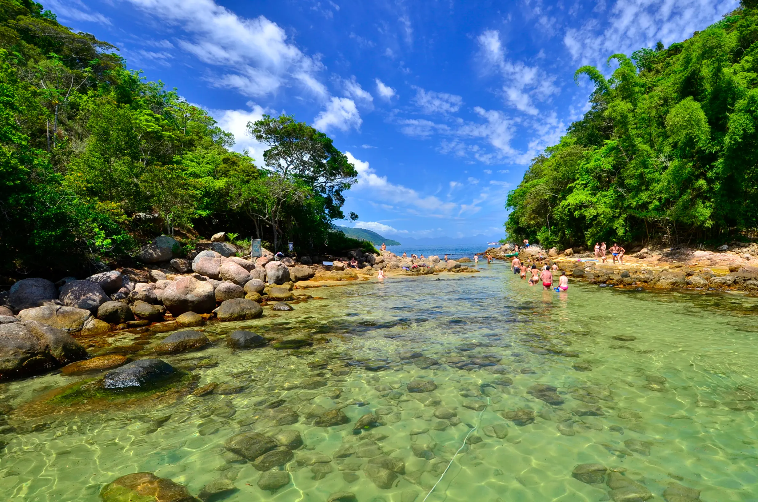 Green Lagoon, parada do roteiro Half Island