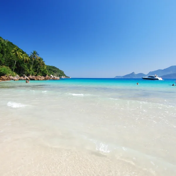 praia-de-lopes-mendes